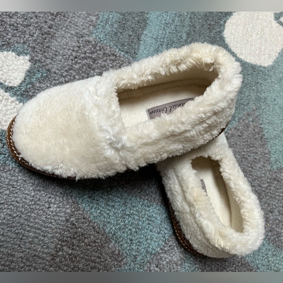 Daniel Green Alpine Slippers  6 1/2 M - Picture 3 of 16